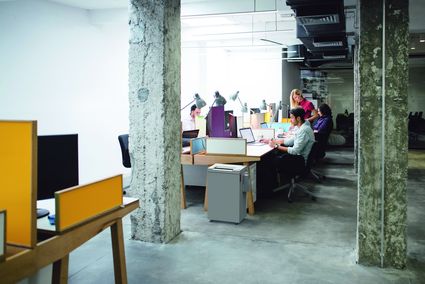 IDEAL_2445_OILER_C_Stocksy_txpf39994bfoOp300_OriginalDelivery_425247